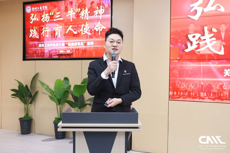 评审答辩现场_副本.jpg 评审答辩现场_副本.jpg